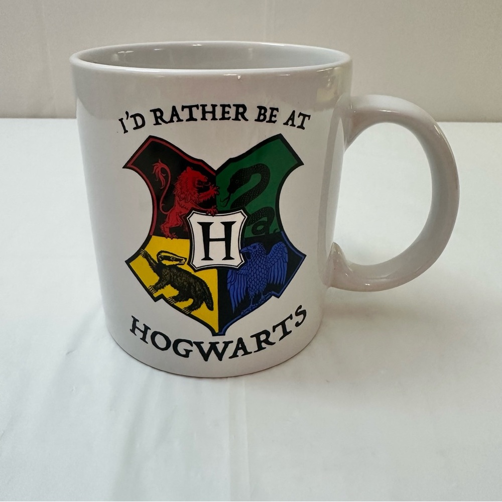 Harry Potter Hogwarts‎ Crest Coffee Mug I'd Rather Be At Hogwarts
